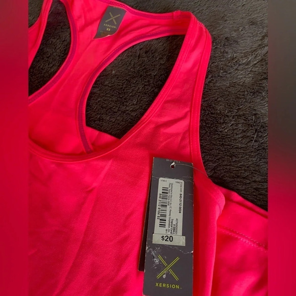Both pieces for one price! Xersion tank and Zella capris workout outfit - Picture 6 of 7